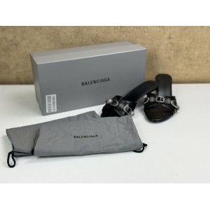 BALENCIAGA 694350 CAGOLE STUDDEDLEATHER MULES