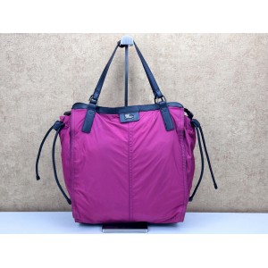 BURBERRY BUCKLEIGH NYLON TOTE BAG