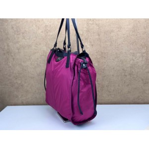 BURBERRY BUCKLEIGH NYLON TOTE BAG