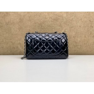 CHANEL MEDIUM FLAP BAG