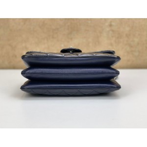 CHANEL MEDIUM FLAP BAG