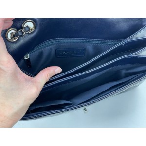 CHANEL MEDIUM FLAP BAG