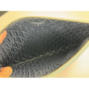 CHANEL A82603 AIRLINE CLUTCH