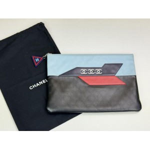 CHANEL A82603 AIRLINE CLUTCH
