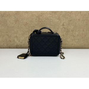 CHANEL A93342 SMALL CC FILIGREE VANITY CASE BAG