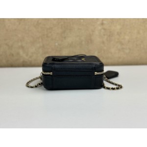CHANEL A93342 SMALL CC FILIGREE VANITY CASE BAG