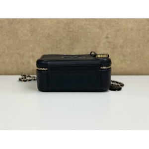 CHANEL A93344 LARGE CC FILIGREE VANITY CASE BAG