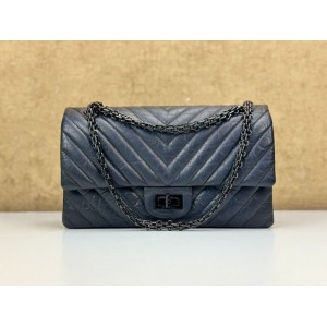 CHANEL A37587 2.55 REISSUE 226 CHEVRON MEDIUM FLAP