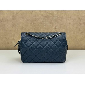 CHANEL A90683 FLAP ZIP BAG