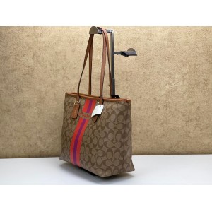 COACH 38405 VARSITY STRIPE CITY ZIP TOTE IN SIGNATURE [NEW] 