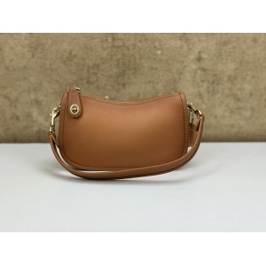 COACH C2643 SWINGER BAG 20 [NEW]