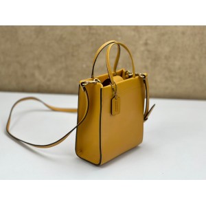 COACH C4828 MINI CASHIN TOTE BAG [NEW]