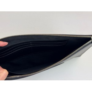 GUCCI 644115 LOGO PRINT CLUTCH BAG