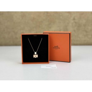 HERMES EILEEN PENDANT