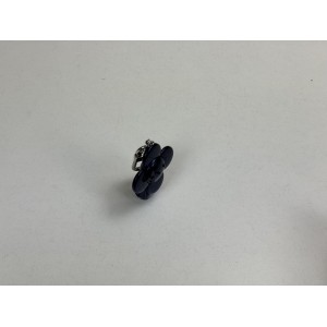 LOUIS VUITTON M00483 VIVIENNE METAL BAG CHARM AND KEY HOLDER