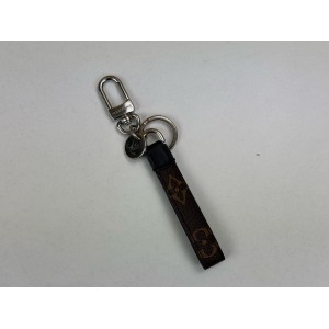 LOUIS VUITTON M00853 MONOGRAM SLIM DRAGONNE BAG CHARM AND KEY HOLDER