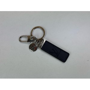 LOUIS VUITTON M01526 NEO LV CLUB BAG CHARM AND KEY HOLDER LOUIS VUITTON M01526 NEO LV CLUB BAG CHARM AND KEY HOLDER