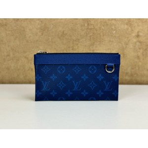 LOUIS VUITTON M30278 POCHETTE DISCOVERY PM
