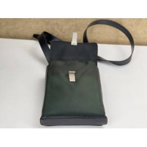 LOUIS VUITTON M30892 SARATOV PM