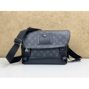LOUIS VUITTON M40511 MESSENGER PM VOYAGER LOUIS VUITTON M40511 MESSENGER PM VOYAGER