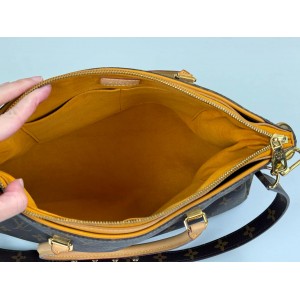 LOUIS VUITTON M40929 PALLAS MM