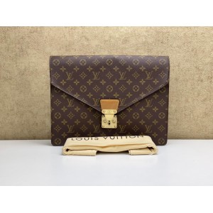 LOUIS VUITTON M53335 PORTE DOCUMENTS SENATUR