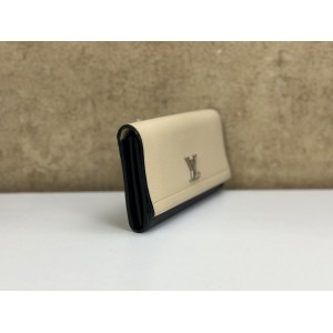 LOUIS VUITTON M62328 LOCKME II WALLET