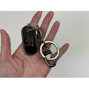 LOUIS VUITTON M63618 MONOGRAM ID TAB BAG CHARM AND KEY HOLDER