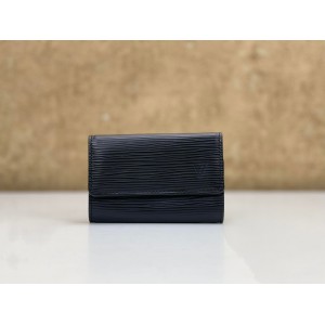 LOUIS VUITTON M63812 6 KEY HOLDER
