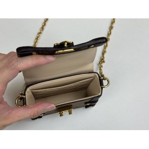 LOUIS VUITTON M68575 ESSENTIAL TRUNK NM