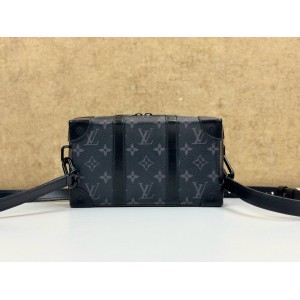 LOUIS VUITTON M69838 SOFT TRUNK WALLET