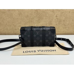 LOUIS VUITTON M69838 SOFT TRUNK WALLET