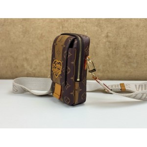 LOUIS VUITTON M81005 FLAP DOUBLE PHONE POUCH LOUIS VUITTON M81005 FLAP DOUBLE PHONE POUCH