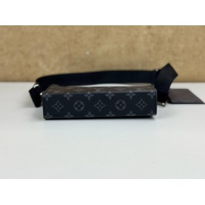 LOUIS VUITTON M81124 GASTON WEARABLE WALLET [NEW]