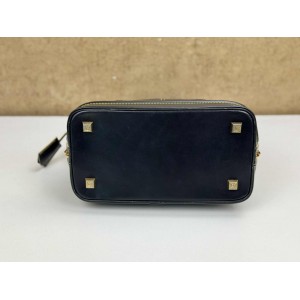 LOUIS VUITTON M91888 SUHALI LEATHER LOCKIT PM LOUIS VUITTON M91888 SUHALI LEATHER LOCKIT PM