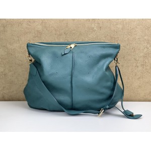 LOUIS VUITTON M93988 MAHINA SELENE GM