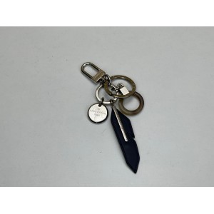 LOUIS VUITTON MP1776 DREAMING CHARLES BAG CHARM AND KEY HOLDER
