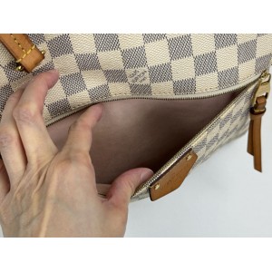 LOUIS VUITTON N44040 IENA MM