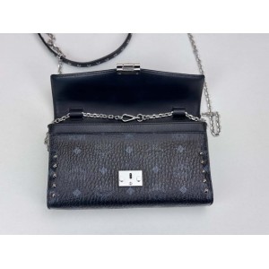 MCM MYZ8AME26BK0001 TRACY CROSSBODY BAG IN VISETOS