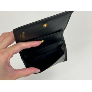 PRADA 1MV204 SHORT BI-FOLD CLASP SLIM WALLET