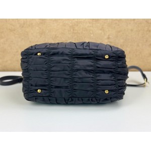 PRADA TESSUTO GAUFRE SHOPPING BAG