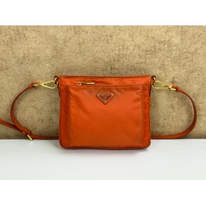 PRADA BT0693 TESSUTO NYLON MESSENGER CROSSBODY BAG